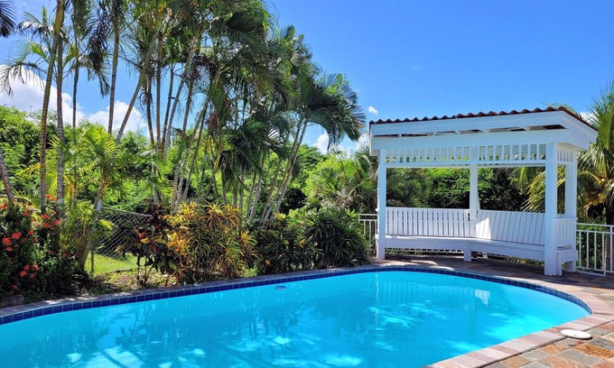 Westbury House | Avignon Villa awaits