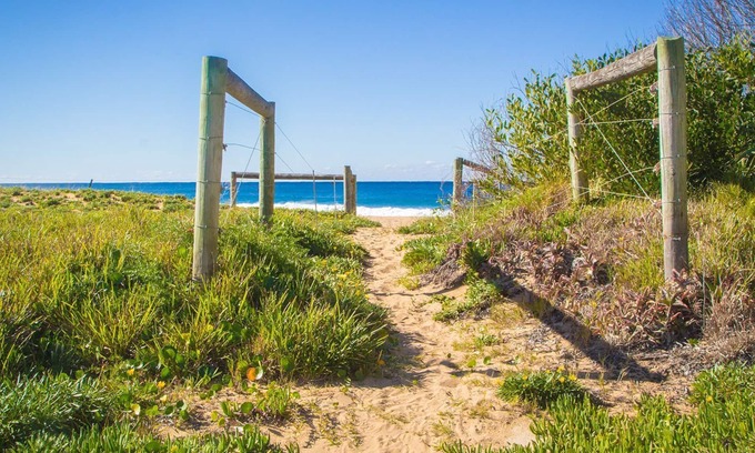 Avoca Beach Apartment | Avoca Beach Break - Unit with direct beach access.