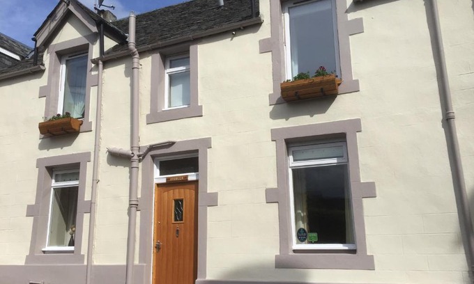 Crieff House | Avonlea Self-Catering