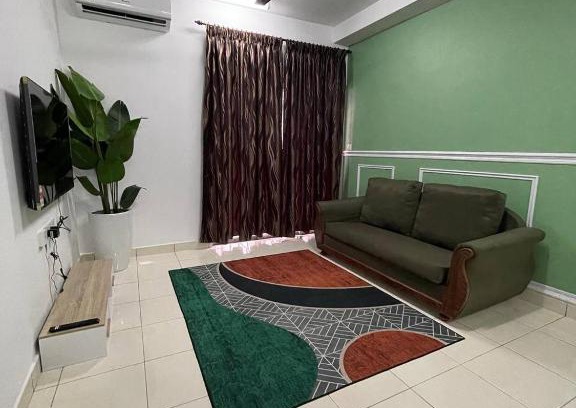 Kota Warisan Apartment | AWANI by Alanis@KLIA FREE WIFI/NETFLIX