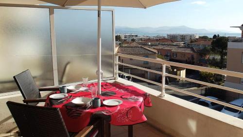 Plaine de la Brague Apartment | award Winning with pool and sea views