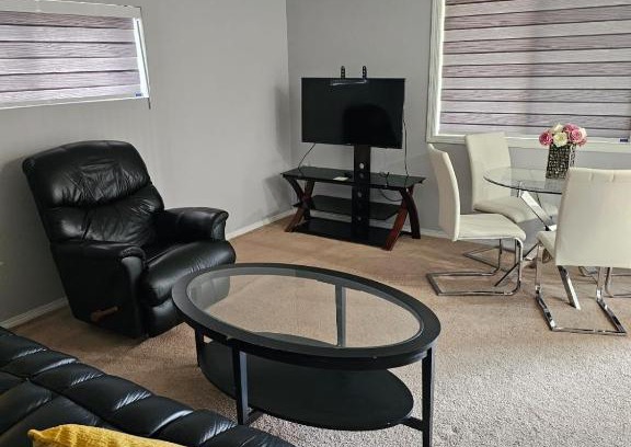 Arbour Lake House | Awesome Guest Suite