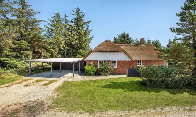 Blavand House | Awesome home in Blåvand with sauna