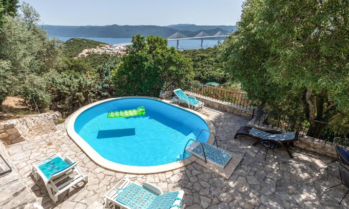 Duboka House | Awesome home in Duboka