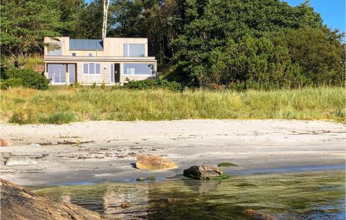 Farsund House | Awesome Home In Farsund With Wifi