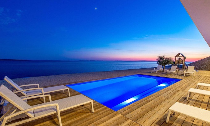 Kosljun House | Awesome home in Kosljun