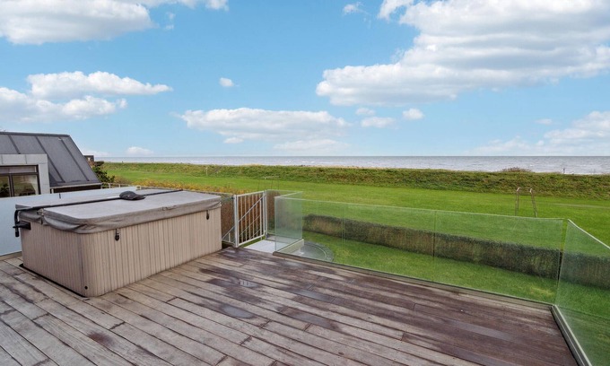 Tørresø House | Awesome home in Otterup with jacuzzi