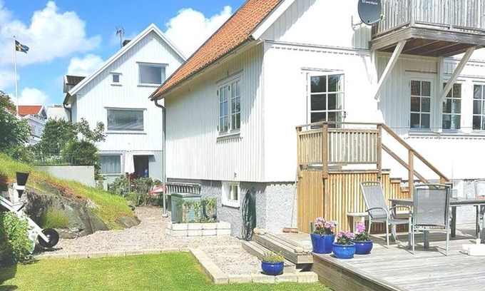 Halleviksstrand House | Awesome home in Hälkeviksstrand with 2 Bedrooms and WiFi