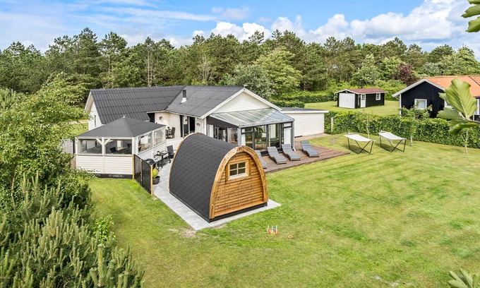 Thorsminde House | Awesome home in Vemb with kitchen