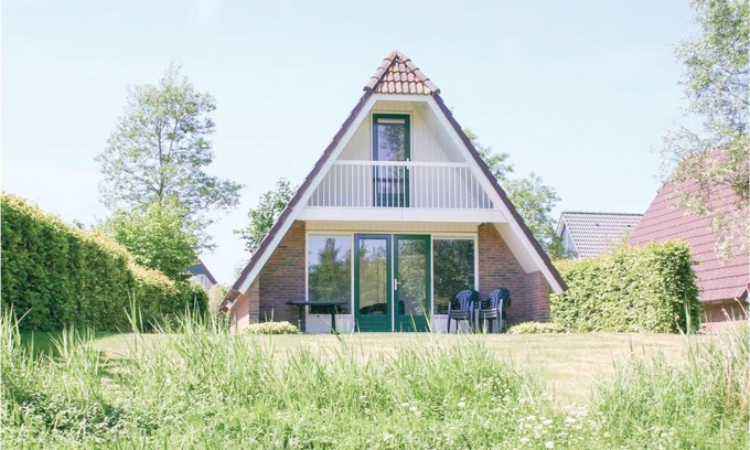 Vlagtwedde House | Awesome home in Vlagtwedde with 3 Bedrooms, WiFi and Indoor swimming pool