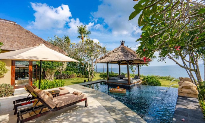 Jimbaran Bay Villa | AYANA Villas Bali