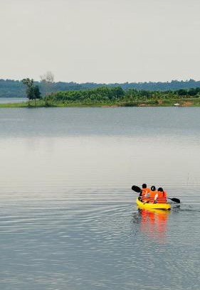 Vinh Cuu Other | Bà Hào Glamping