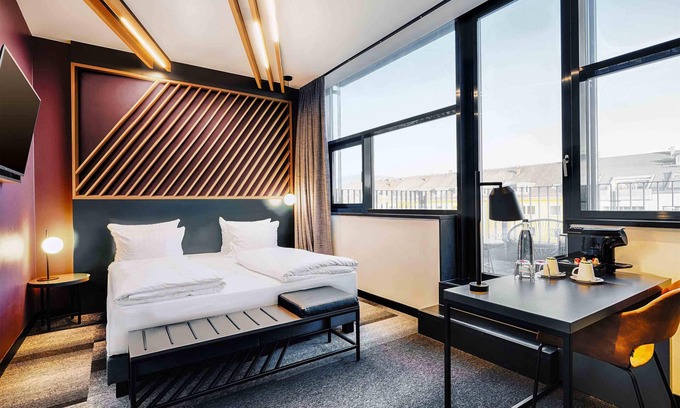 Moosach Hotel | B&B Hotel München-Moosach