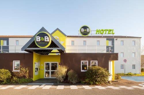 Maurepas Hotel | B&B HOTEL Maurepas