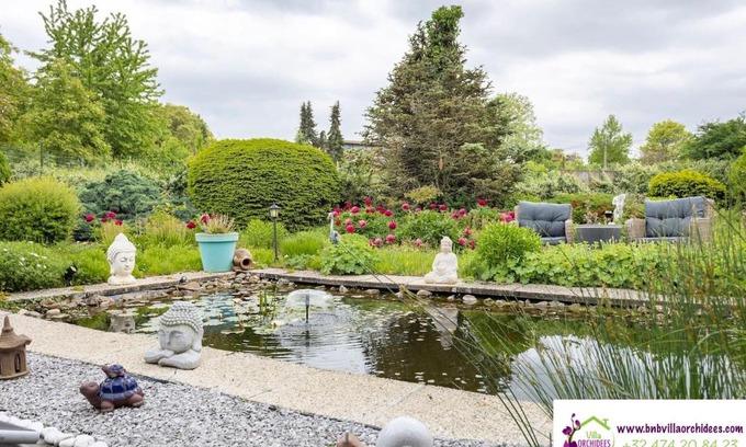 Bassenge House | B&b La Villa Orchidées, breakfast included