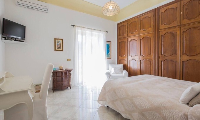 Montepertuso House | B&B Positano With Breathtaking View of The Amalfi Coast