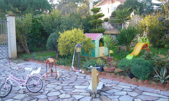 Caltanissetta House | B&B S. ELIA GREEN room: ENCHANTING VILLA IMMERSED IN THE HISTORICAL DUBINI PARK