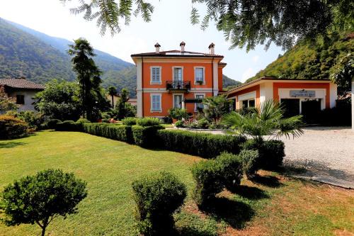 Cannobio Bed & Breakfast | B&B Villa Dei Pini