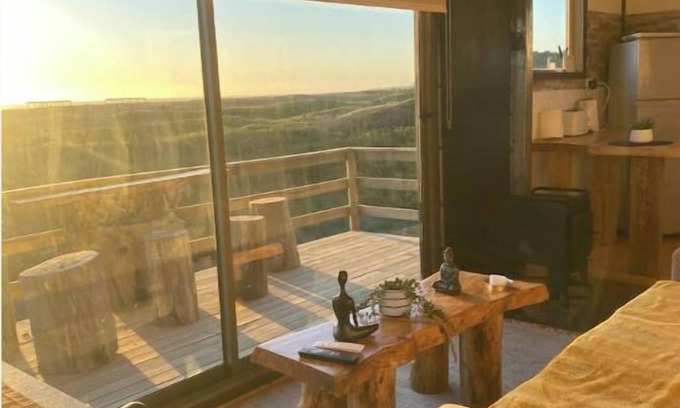 Curanipe Cabin | B - Tregualemu, comfortable cabins surfing
