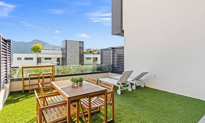 Cole Bay Apartment | B206 - Magnificent 1 bedroom with terrace