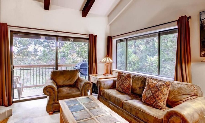 Yosemite National Park Condo | (B207) Loft Condominiums