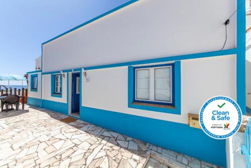 Burgau Apartment | B54 - Casa Azul in Burgau