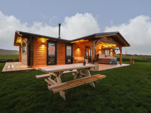 Aberhosan House | Bacheiddon Log Cabin