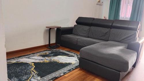 Taman Setia House | Bae Homestay Tmn Setia Netflix and WiFi