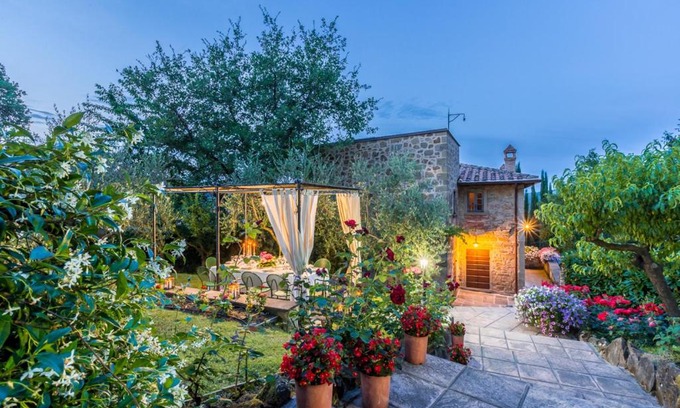 Ripoli Villa | Bagno a Ripoli Villa Sleeps 10 Pool Air Con WiFi