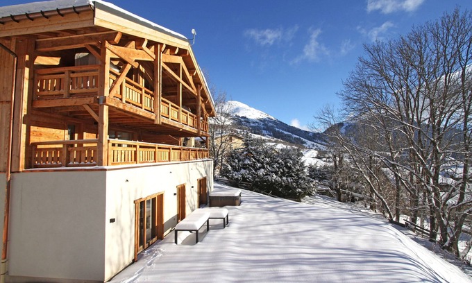 Huez-en-Oisans Ski Chalet | Bain À Remous Privé! Chalet au coeur du Village