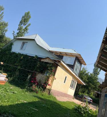 Kyrgyzstan House | Bakyt guest house