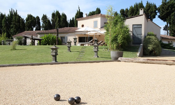 Graveson House | BALI IN THE HEART OF PROVENCE