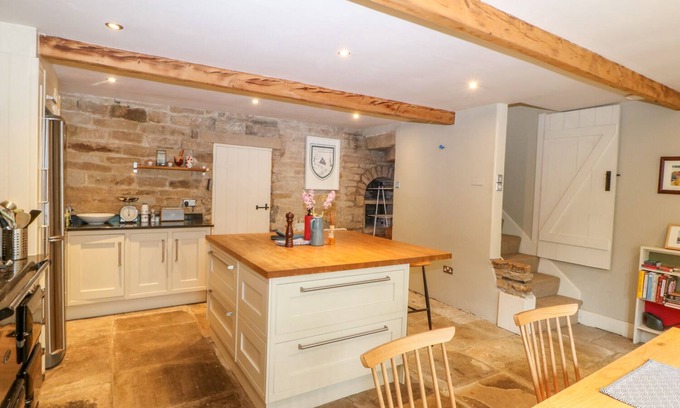 Holmfirth Apartment | Bamforth Cottage