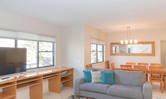 Jindabyne House | Banjos Way 2/23 Banjo Patterson Crescent