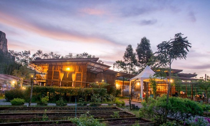 Ban Ta Khun Hotel | Bansuanphutarn
