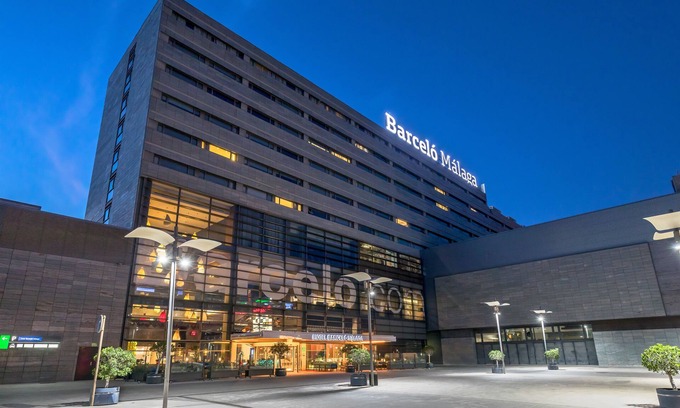 R.E.N.F.E. Hotel | Barceló Malaga Hotel