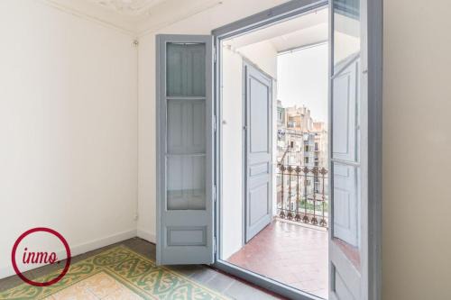 Esquerra de l'Eixample Apartment | Barcelona - Eixample 4B