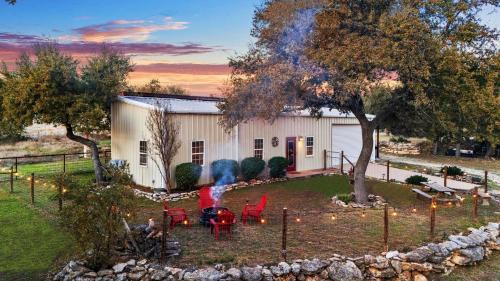 Georgetown House | Barndominium with Farm and Firepit near Lake Georgetown