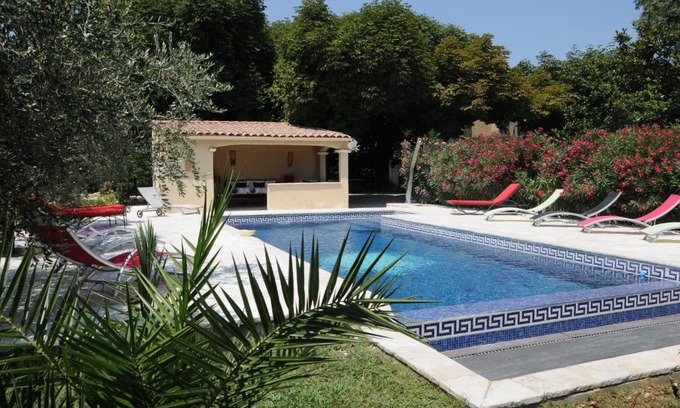 Eyguieres Apartment | bastide St Joseph