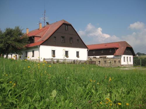 Masakova Lhota House | Baurů Dvůr