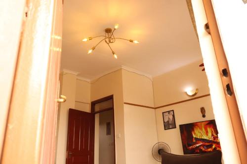 Homa Bay Cabin | Bay Loft 2 Bedrooms with 3 beds n sofa bed Starlink Netflix