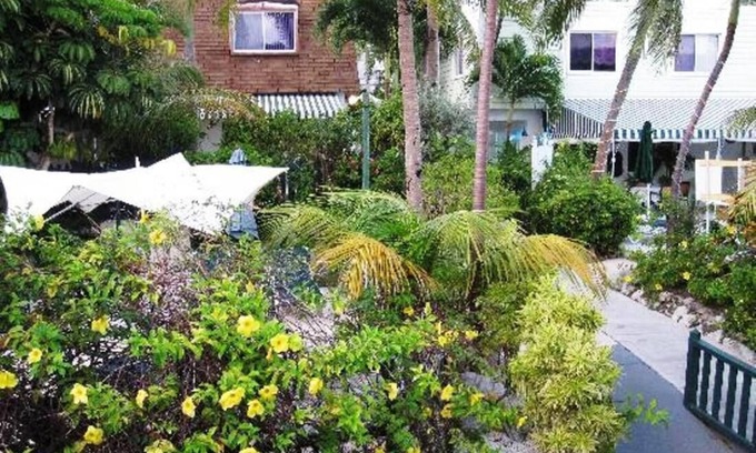 Paradise Island Apartment | Bay View Suites Paradise Island