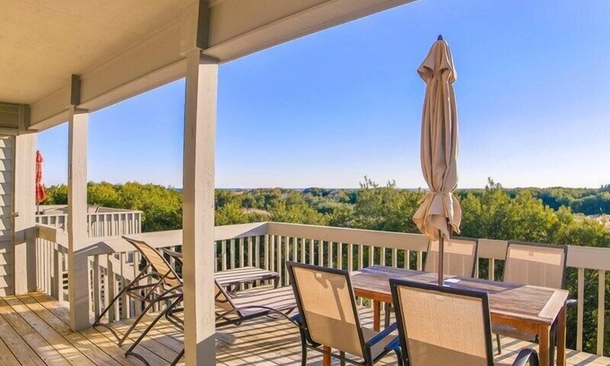 Topsail Beach House | Baylin B (11B) | Community Pool + Beach Access!
