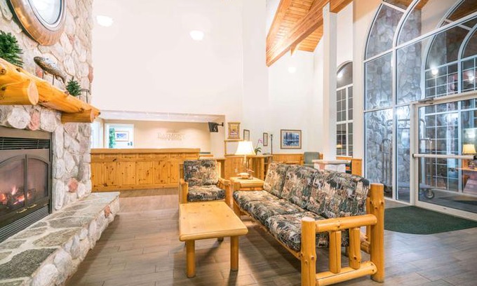 Baxter Hotel | Baymont by Wyndham Baxter Brainerd Area