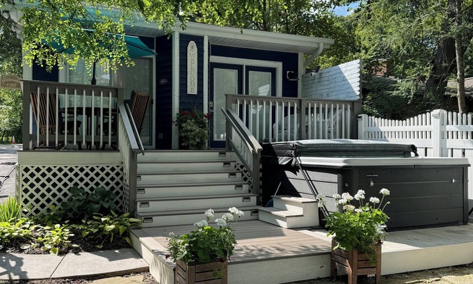 Williams Bay House | Bayside Hideaway, Williams Bay, WI
