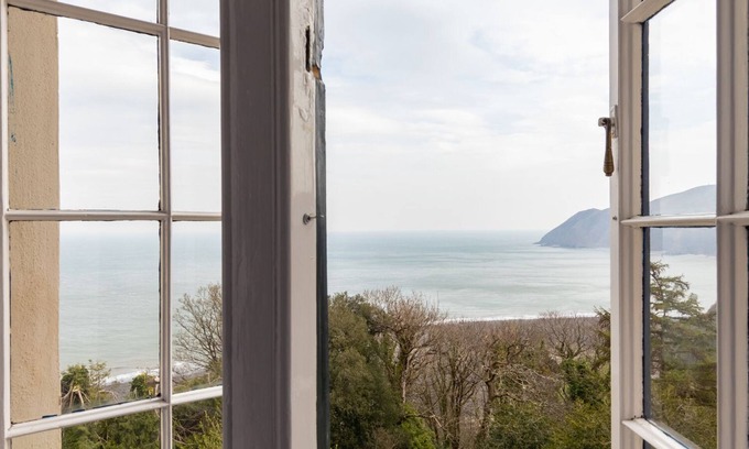 Lynton Cottage | BAYVIEW TERRACE, family friendly, character holiday cottage in Lynton