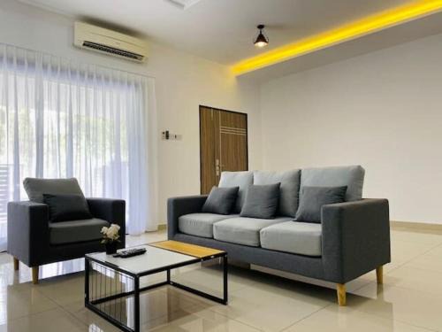 Asam Kumbang House | BBF Cozy Hub