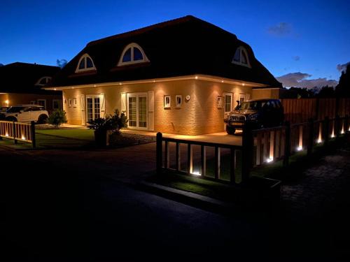 Municipality of Hellevoetsluis House | Beach bungalow Hellevoetsluis