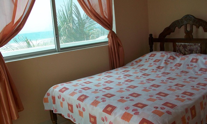 Crucita House | Beach Front Bed N Breakfast In Crucita Room #3