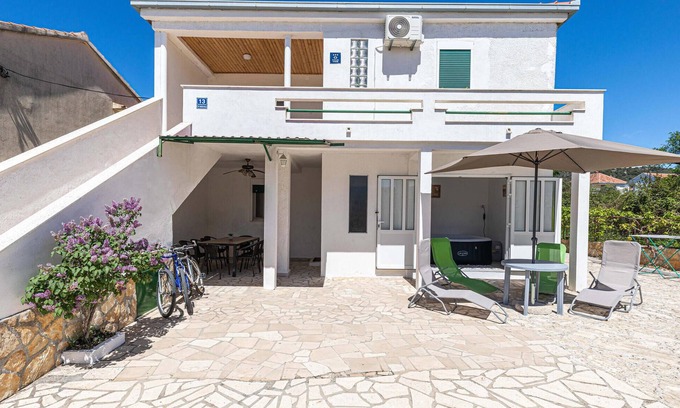 Vinisce House | Beach front home in Vinisce with WiFi